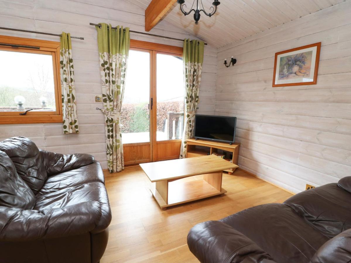 Barn Owl Lodge Rhayader Exterior photo